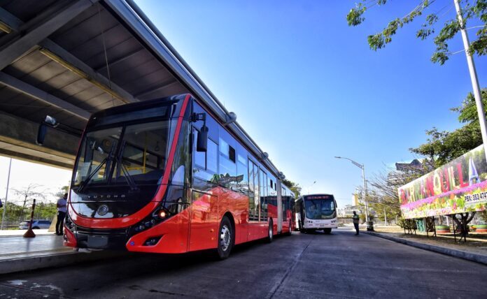 A A BUS