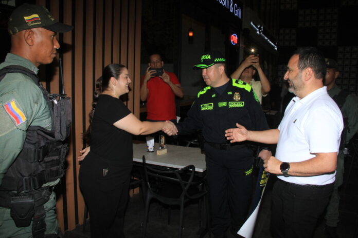A A MAS SEGURIDAD