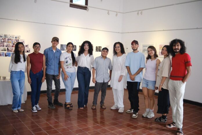 A A A EXPONEN