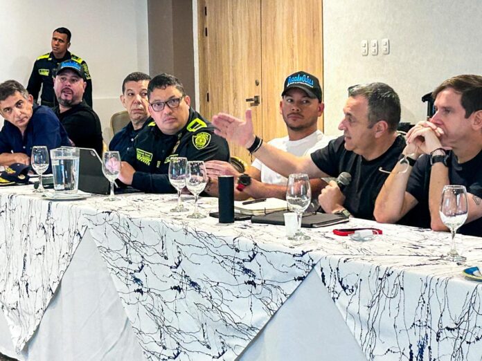 A A A ALUMBRADO PUBLICO