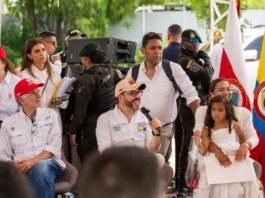 Presidente electo visitó Suan y respalda la construcción del Puente de la Hermandad