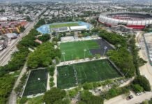 Alcaldía le hace mantenimiento a escenarios deportivos
